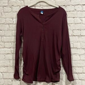 Old Navy Maternity Top Large